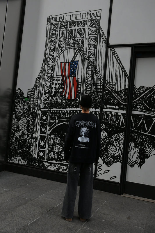 Crewneck "Medusa"